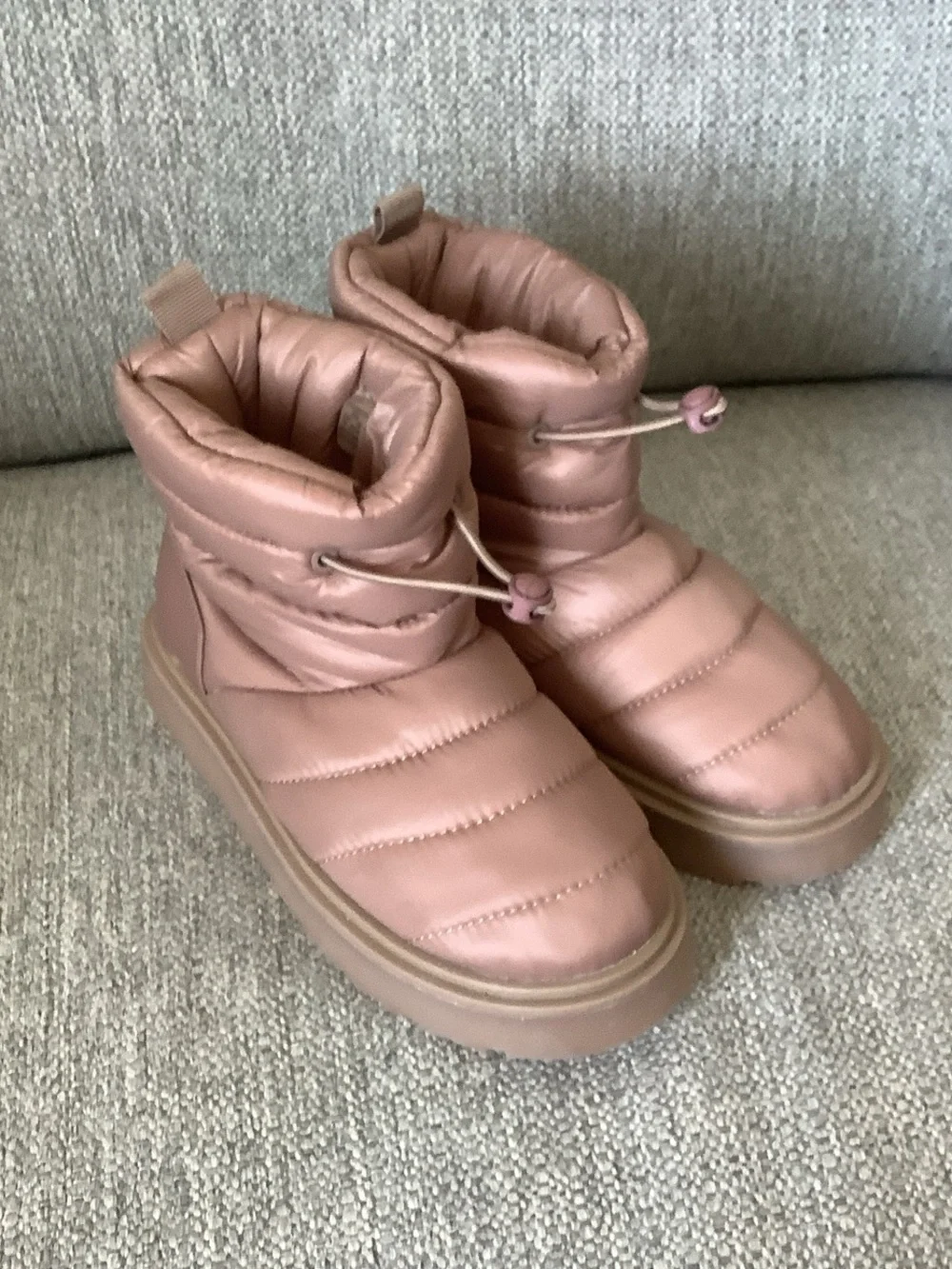 Zara Kids Rise Pink Quilted Nylon Puffer Boots